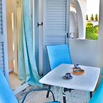 Zeta Chrisi Akti (Paros)