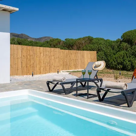 Casa di campagna Zeta Chrisi Akti (Paros)