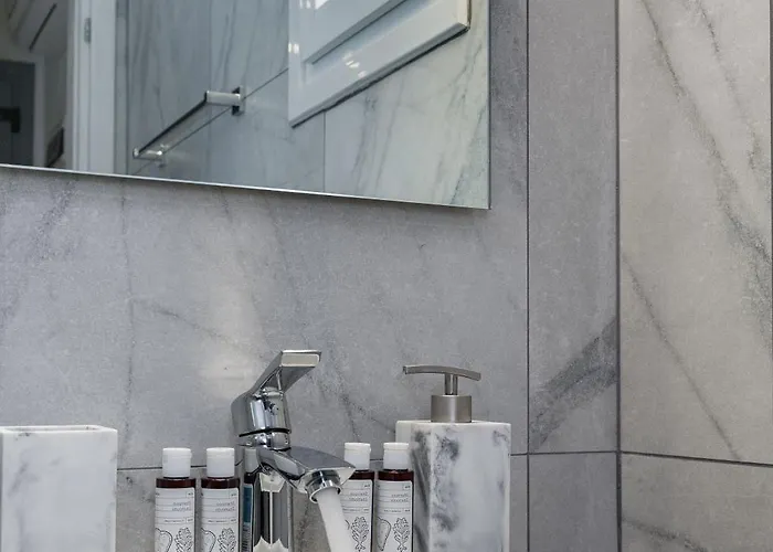 Zeta Χρυσή Ακτή